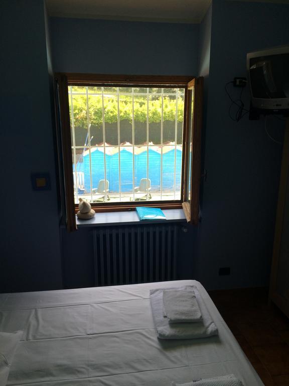 Fattoria Sequoia Bed and Breakfast Castagneto Po Pokój zdjęcie