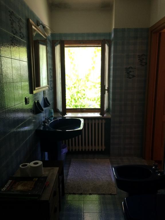 Fattoria Sequoia Bed and Breakfast Castagneto Po Pokój zdjęcie