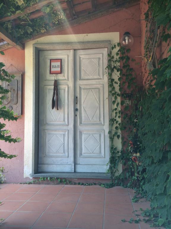 Fattoria Sequoia Bed and Breakfast Castagneto Po Pokój zdjęcie